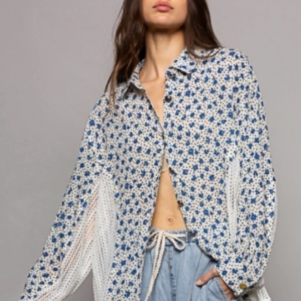POL Blue and White Floral Button-Down Shirt - Picture 2 of 3